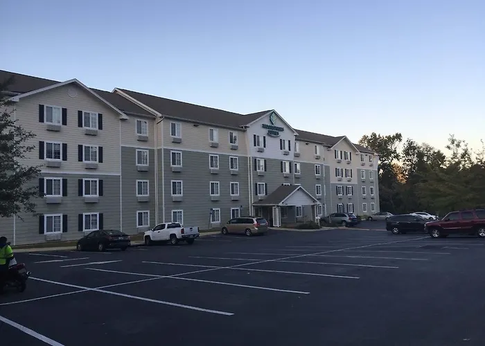 Extended America Select - - East Tallahassee